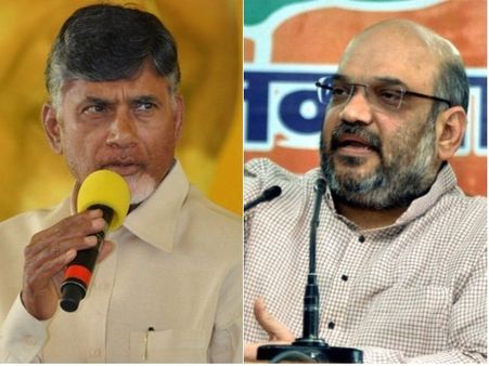 మహారాష్ట్రలో ఏ ప్రభుత్వం ఉంది?: నోటీసులపై అమిత్ షాకు బాబు ప్రశ్న