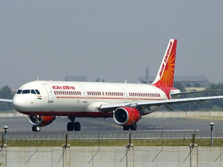 ఇంధనం లేదు, వాతావరణం సహకరించలేదు..అయినప్పటికీ ఈ పైలట్ సేఫ్‌గా ల్యాండ్ చేశాడు ఎలా..?