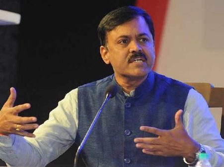 చంద్రబాబు మరో డ్రామాకి తెరతీశారు:ఎంపి జివిఎల్;24 గంటల్లో కేసు వాపసు తీసుకోవాలి:సోమిరెడ్డి