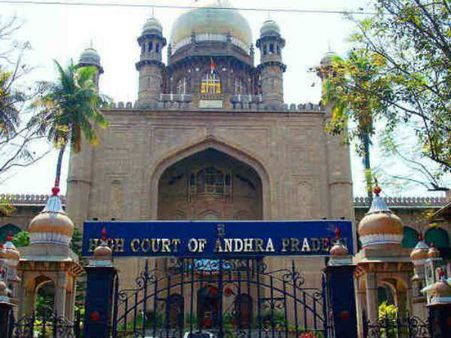 పంచాయతీ ఎన్నికల నిర్వహణపై...ఏపీ ప్రభుత్వానికి హైకోర్టు నోటీసు