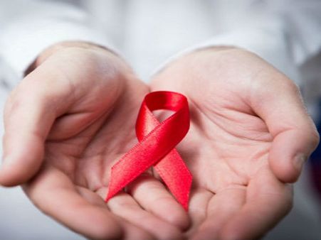 అమల్లోకి కొత్త చట్టం: ఎయిడ్స్ ఉన్న వ్యక్తిపై వివక్ష చూపితే కటకటాల వెనక్కే..!