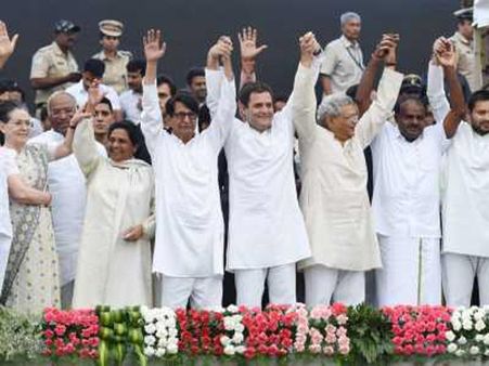 కర్నాటకం: కుమారస్వామి ప్రభుత్వాన్ని కూల్చేందుకు బీజేపీ ప్రయత్నాలు ముమ్మరం..?