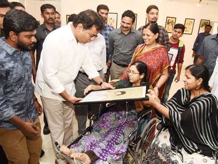 ఆమెకిచ్చిన మాట నిలబెట్టుకున్న మంత్రి కేటీఆర్