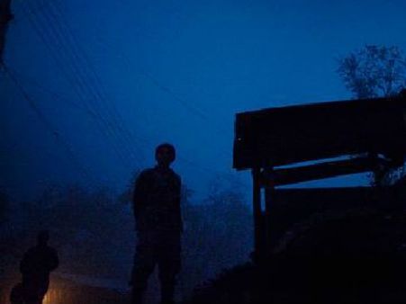 సంచలనం:అరకులో మళ్లీ కనిపించిన మావోయిస్టులు...మరొకరి గురించి ఆరా!;అంతటా ఆందోళన