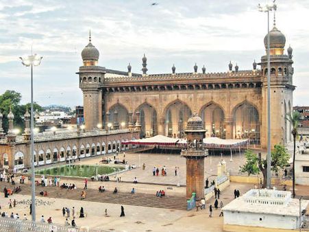 అమరావతిలో అంతర్జాతీయ ప్రమాణాలతో మసీదు...మక్కామసీదుకు ధీటుగా నిర్మాణం:ఎపి ప్రభుత్వం తాజా నిర్ణయం