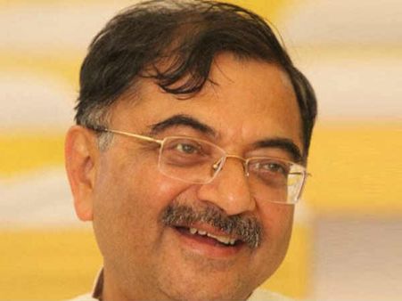 ఎంతపనైంది: ఆ ట్వీట్ నేను చేసింది కాదు..మోడీ కోసం ప్రాణాలైనా ఇస్తా అంటున్న బీజేపీ నేత