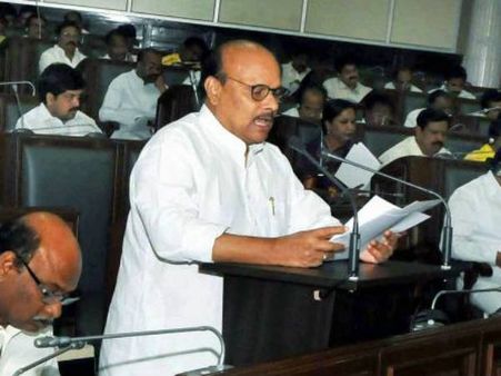 ఎపిలో 46,290 ప్రభుత్వ ఉద్యోగాలు ఖాళీ...భర్తీకి కసరత్తు:ఆర్థికశాఖ మంత్రి యనమల