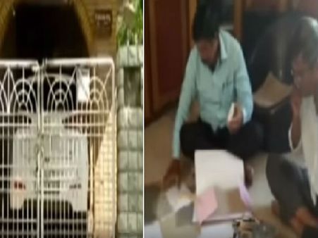 విశాఖపట్టణం:ఏపీఐఐసీ సర్వేయర్‌ చిరంజీవి ఇంట్లో ఏసీబీ సోదాలు...భారీగా అక్రమాస్థుల గుర్తింపు