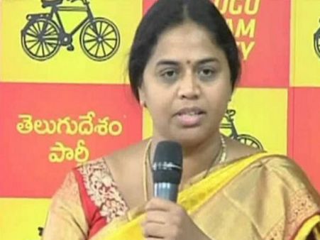 లైవ్ లో తిట్లా?..టిడిపి నేతలు ఒళ్లు దగ్గర పెట్టుకొని మాట్లాడాలి: కన్నా;వాళ్లు కనబడలేదా?:అనురాధ