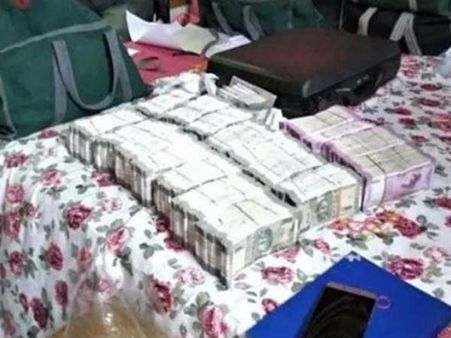 ఉదయసింహా బంధువు ఇంట్లో నకిలీ ఐటీ దాడులు?: బంగారం, నగదుతోపాటు అతడ్నీ తీసుకెళ్లారు!