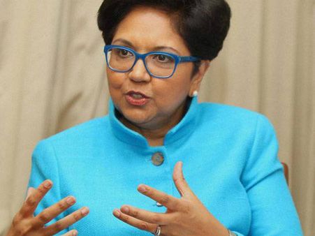 నేను రాజకీయాల్లోకి వస్తే మూడో ప్రపంచ యుద్ధం వస్తుంది: ఇంద్రానూయి వ్యాఖ్య