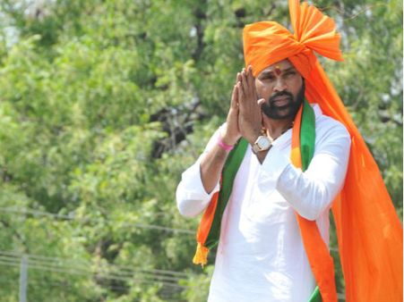 బళ్లారి ఉప ఎన్నికలు: నువ్వా నేనా, శ్రీరాములు VS మంత్రి డీకే, సొంత సోదరి, కంచుకోట!