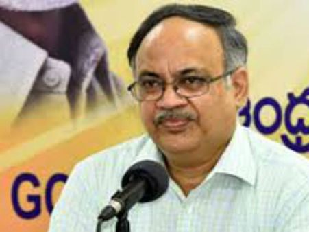 అప్పుడు గాడిదలు కాస్తున్నారా?...అగ్రిగోల్డ్ ఆస్తుల వేలంపై బిజెపి కుట్ర:కుటుంబరావు