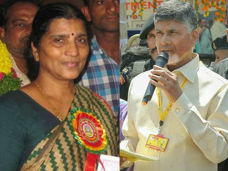 చంద్రబాబూ! స్నేహితుడి కొడుకుపై ఇలానా: జగన్ మీద దాడి ఘటనపై లక్ష్మీపార్వతి ఆగ్రహం