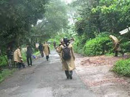 సంచలనం:కూంబింగ్ లో పోలీసులకు పట్టుబడ్డ మావోయిస్టు దళాలు