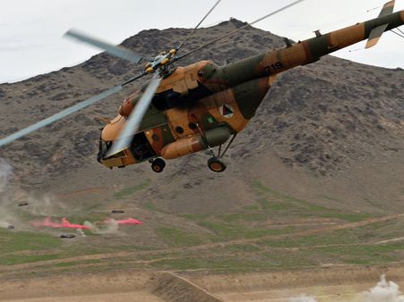 కుప్పకూలిన సైనిక హెలికాప్టర్: 20మంది మృతి