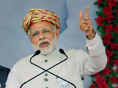 ఏబీపీ-సీ ఓటరు సర్వే: యూపీ దెబ్బతీసినా మళ్లీ మోడీయే ప్రధాని, తెలుగు రాష్ట్రాల్లో వీరిదే!