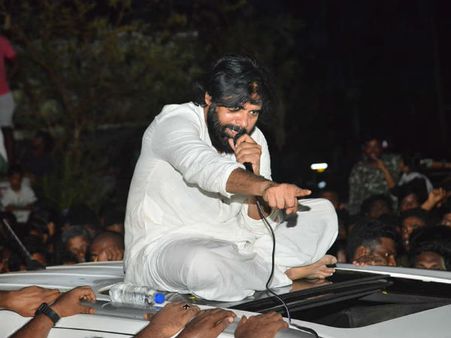 చిచ్చుపెట్టడానికి రాలేదు: శ్రీకాకుళం జిల్లాలో పవన్ కళ్యాణ్, ‘జనసేనలోకి చదలవాడ’