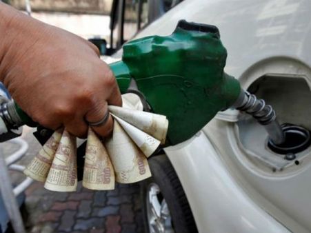 12వ రోజూ తగ్గిన పెట్రో ధరలు: మొత్తంగా రూ.3 తగ్గింది