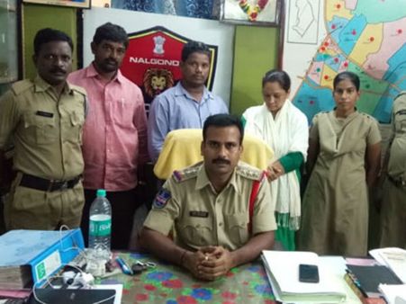 ‘ప్రణయ్ ఆత్మ మాతో మాట్లాడుతోంది.. మీతో మాట్లాడిస్తాం’: దంపతులతోపాటు మరో వ్యక్తి అరెస్ట్