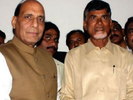 తుఫానుపై రాజ్‌నాథ్‌కు బాబు లేఖ: మోడీ ఆరా తీశారు కానీ.. మంత్రులు, ఎంపీల నిప్పులు