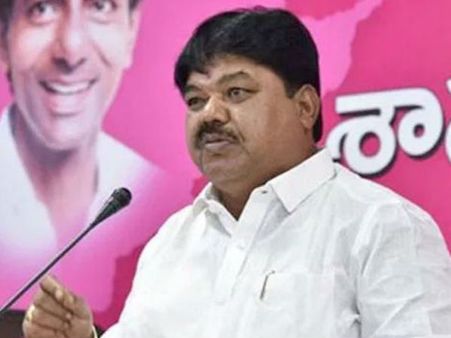 మరో షాక్: కాంగ్రెస్‌లోకి టీఆర్ఎస్ ఎమ్మెల్సీ రాములు నాయక్!, వేటు పడింది