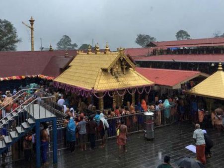 శబరిమలలో ఉద్రిక్తత: న్యూయార్క్ టైమ్స్ జర్నలిస్టుపై దాడి, రాష్ట్ర వ్యాప్త బంద్