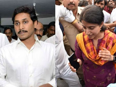 ఇదీ జగన్ ఆరోగ్య పరిస్థితి: భారతి-విజయమ్మ కన్నీరుమున్నీరు, సీబీఐ దర్యాఫ్తుకు కోర్టుకు వైసీపీ