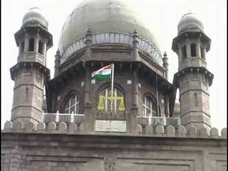 జగన్ పై హత్యాయత్నం కేసు విచారణ సోమవారానికి వాయిదా...మరో వ్యాజ్యం దాఖలు!