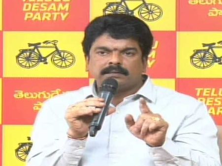 తెలంగాణా,ఎపిల్లో పరిస్థితులు వేరు...మీకు ఎందుకు భయం:కాంగ్రెస్ తో పొత్తుపై బోండా ఉమా