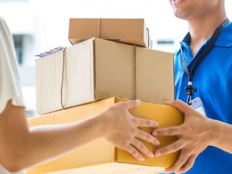 హైదరాబాద్‌వాసులకు శుభవార్త: ఇంటివద్ద ఏమైనా మరిచారా, వెంటనే డాక్యుమెంట్స్ డెలివరీ చేయాలా..?