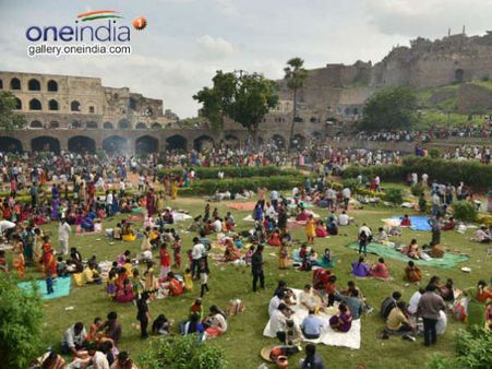 హైదరాబాద్‌కా షాన్: గోల్కొండకు పెరిగిన పర్యాటకులు.. వెనకబడ్డ చార్మినార్,ఎందుకో తెలుసా..?