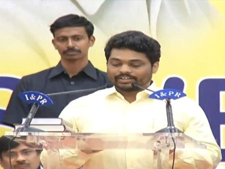 ఏపీ కేబినెట్ విస్తరణ: ఫరూక్, శ్రవణ్ ప్రమాణం, అనూహ్యంగా చోటు దక్కించుకున్న కిడారి