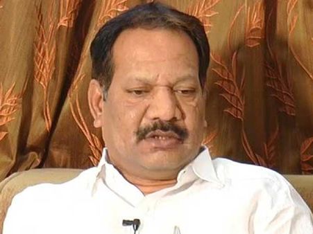 జివిఎల్ శిఖండి:మంత్రి నక్కా;మహిళల అక్రమ రవాణాలో ఏపీ నంబర్‌వన్...ఆ క్రెడిట్ చంద్రబాబుదే:కన్నా