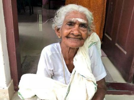 గ్రానీ గిఫ్ట్ : పరీక్షలో విజయం సాధించిన ఈ బామ్మకు కేరళ ప్రభుత్వం అందించిన బహుమానం ఇదే