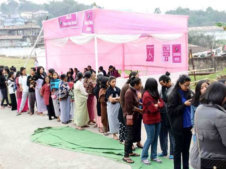 పింక్ ఔట్..! కేంద్ర ఎన్నికల సంఘం తాజా నిర్ణయం.. కాంగ్రెస్ కు కలిసొచ్చేనా..!