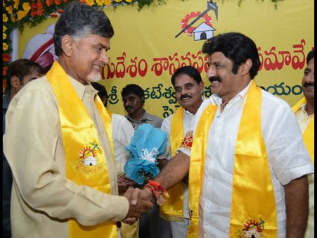 ఓ ప‌క్క చంద్ర‌బాబు.. మ‌రో ప‌క్క బాల‌క్రిష్ణ‌..! నేడు న‌గ‌రంలో రోడ్ షోలు నిర్వ‌హించ‌నున్న నేత‌లు..!!