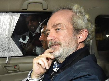 అగస్టా వెస్ట్‌లాండ్ కేసు: ఈడీ విచారణలో సోనియా పేరును ప్రస్తావించిన క్రిస్టియన్