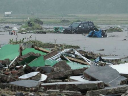 సునామీ విధ్వంసంలో 281కి చేరిన మృతుల సంఖ్య