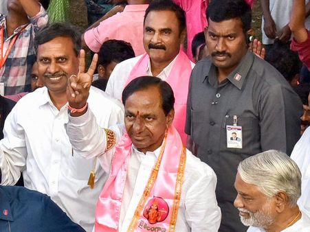 ఏ పార్టీ నుంచి, ఏ జిల్లా నుంచి ఎవరు, గెలిచిన వారు వీరే: ఆ సర్వే ఒక్కటే నిజమైంది