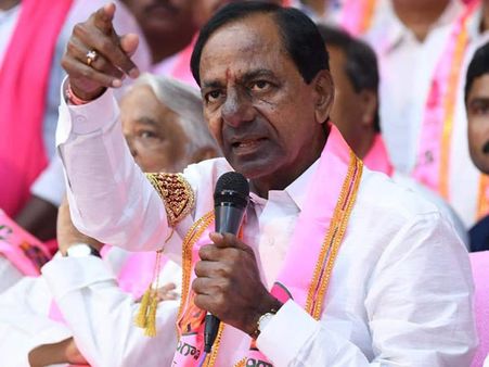 పార్టీని వీడిన ఎంపీ, ఎమ్మెల్సీలే KCR ఫస్ట్ టార్గెట్.. నెక్స్ట్ ఏంటో తెలుసా?