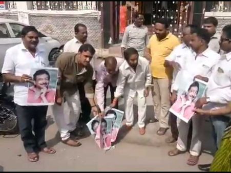 వ‌ర్మ చేతికి టిడిపి ఆయుధం, దిష్టిబొమ్మ ద‌గ్డం..పోలీసుల‌కు ఫిర్యాదు :ధీటుగా ఆర్జీవి స్పంద‌న‌..!