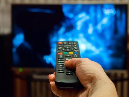 డిసెంబర్ 29న మ‌గాళ్ల‌కు అస‌లు టెన్ష‌న్..! టీవిల్లో కార్య‌క్ర‌మాలు బంద్..! భ‌ర్త‌ల పై భార్యల ఫోక‌స్..