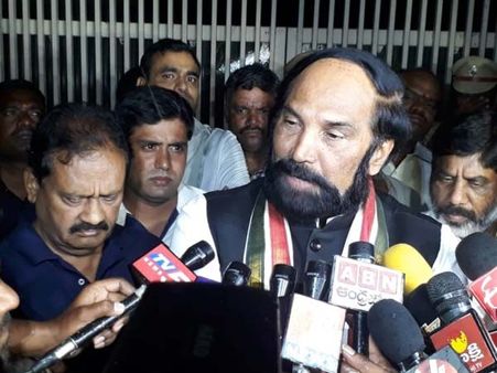 ఈవీయం ల టాంప‌రింగ్ పై డెమో చూపిస్తామంటున్న కాంగ్రెస్..!గాంధీ భ‌వన్ లో నేత‌ల క‌స‌ర‌త్తు..!!