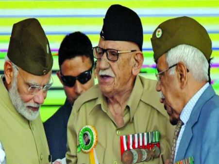 సుభాష్ చంద్రబోస్ మరణించలేదు..విమాన ప్రమాదసమయంలో మాతోనే ఉన్నారు: ఐఎన్ఏ సైనికులు