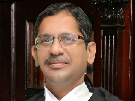 నాగేశ్వరరావు కూతురి వివాహానికి హాజరయ్యా..సీబీఐ కేసును విచారణ చేయలేను: జస్టిస్ ఎన్వీ రమణ