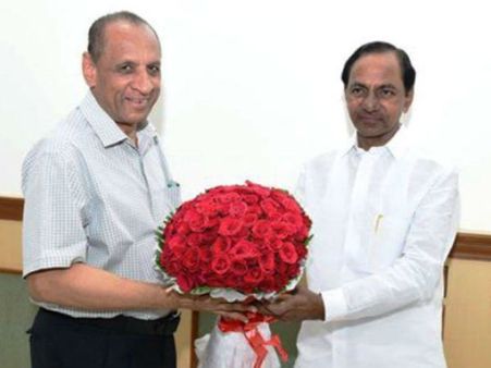 తెలంగాణలో రాజ్యాంగ ఉల్లంఘన, ఆర్టికల్ 163, 164 ఏమిటో తెలుసా: ప్రశ్నిస్తున్న కాంగ్రెస్