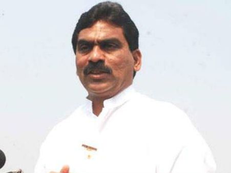 ఆ తర్వాత మాట్లాడుతా: టీఆర్ఎస్ గెలుపుపై లగడపాటి డౌట్స్, ఏపీ-పవన్ కళ్యాణ్ గురించి అడగ్గా..