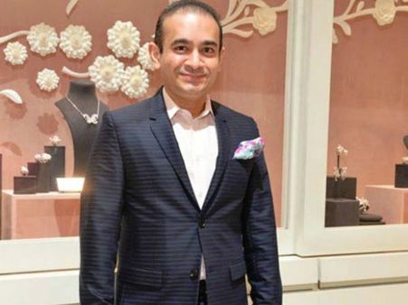 నీరవ్ మోడీకి షాక్: బీచ్‌కు ఎదురుగాఉన్న ఖరీదైన బంగ్లాను కూల్చివేయనున్న అధికారులు