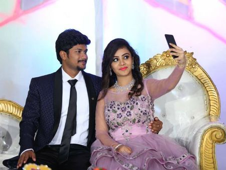 మన పెళ్లి రోజు శుభాకాంక్షలు, గత ఏడాది ఇదే రోజు కోసం ఎదురు చూశా!: ప్రణయ్‌కు అమృత!